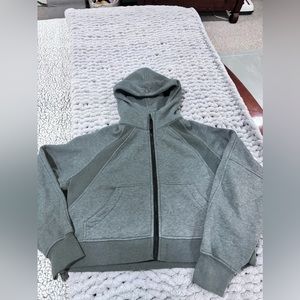 Lululemon Full zip cropped scuba